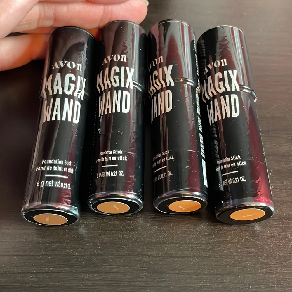 🎉NWT Bundle of Four Avon Magix Wand Foundation Stick! Tiramisu! Sealed!